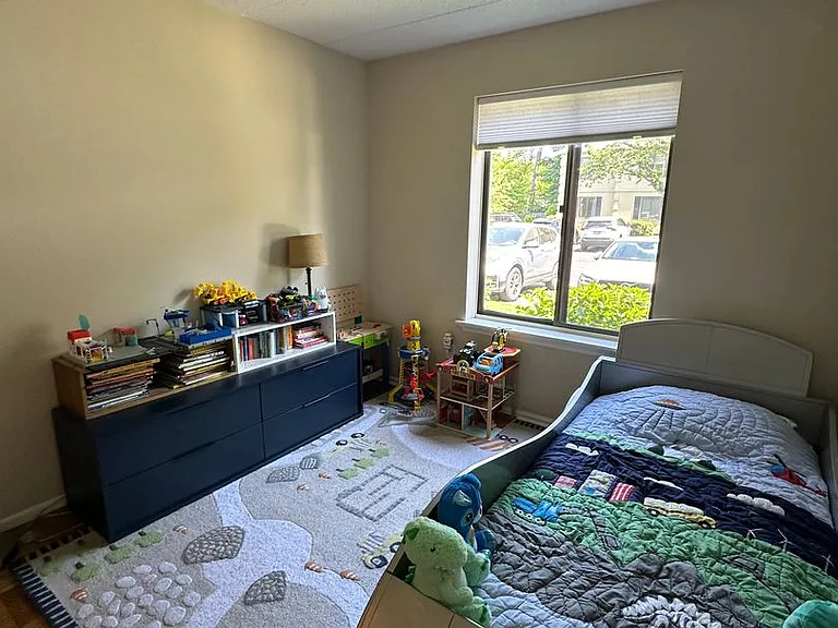 411 W Conestoga Rd — Photo 34