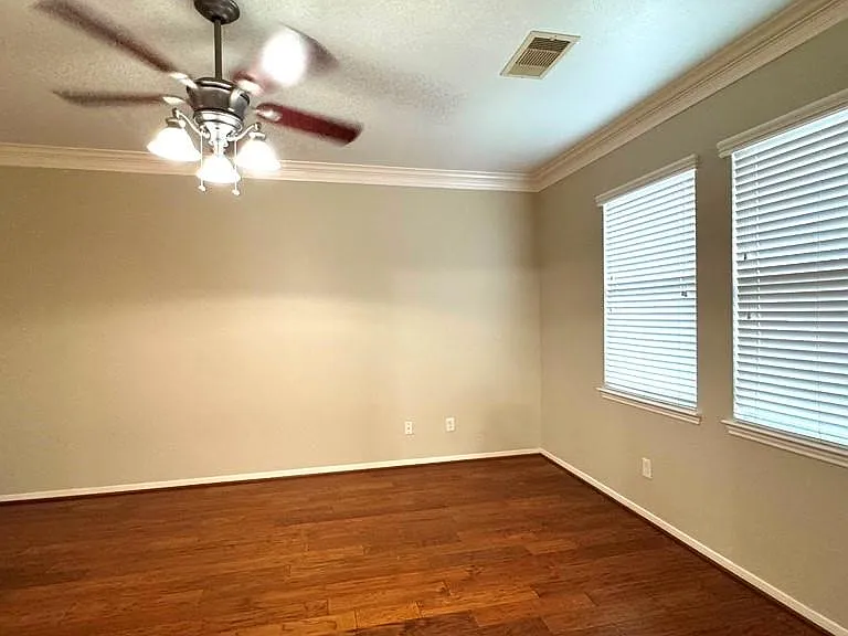 8923 Willow Wind Ln — Photo 31