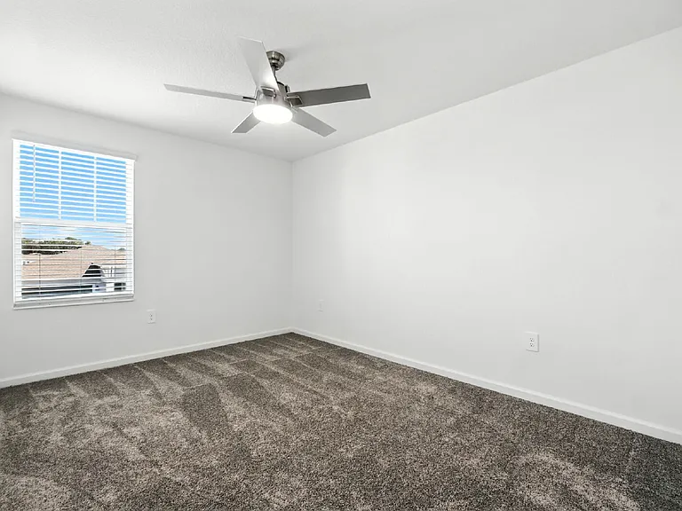 1493 Brentwood Dr — Photo 33