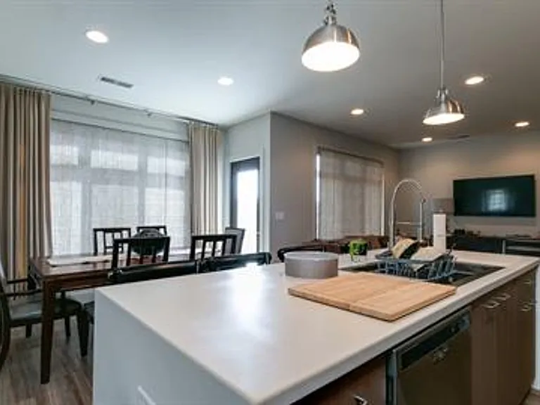 3511 Ocean Cir #B — Photo 15