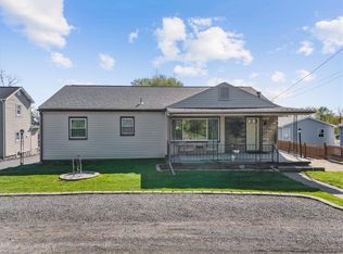 1406 19th Ave, Beaver Falls, PA 15010
