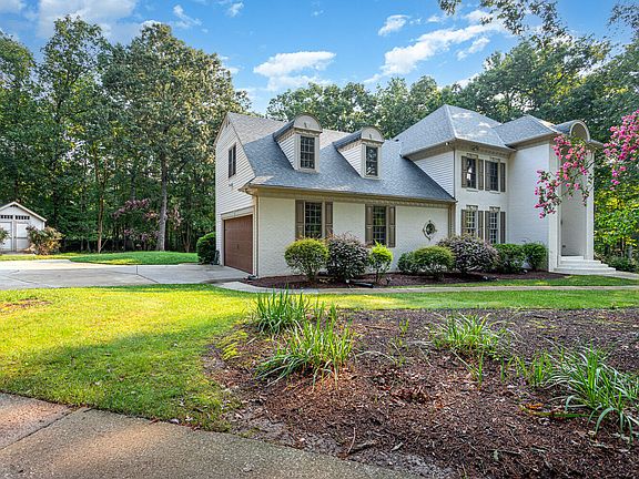 2nd image of 8509 Towneley Pl