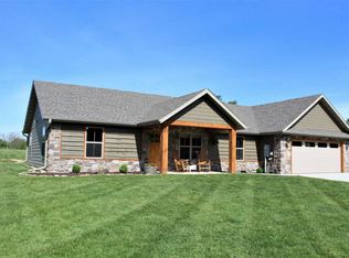 585 Hulls Ford Rd, Taneyville, MO 65759