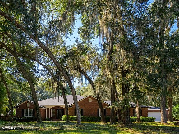 2nd image of 349 OLD PLANTATION Drive