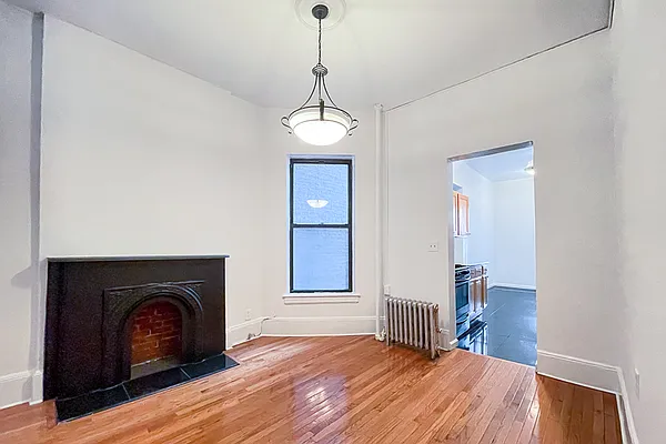 Rented by Corcoran | media 14