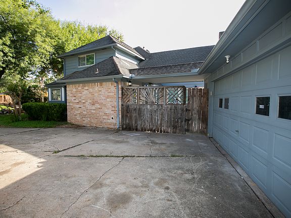 5th image of 8903 Tavistock Dr