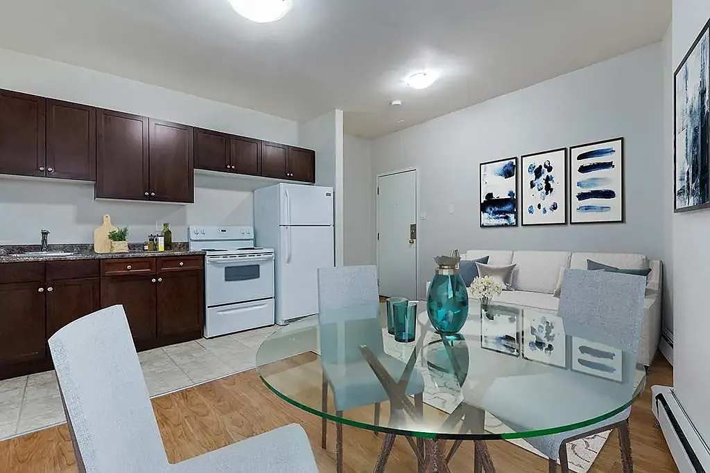 Highfield Apartments — Photo 3