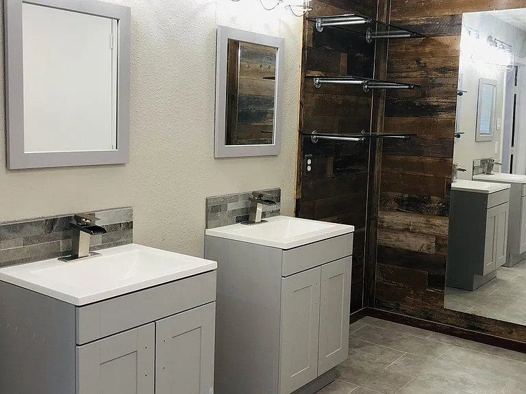 4604 Cedar Ridge Dr — Photo 12