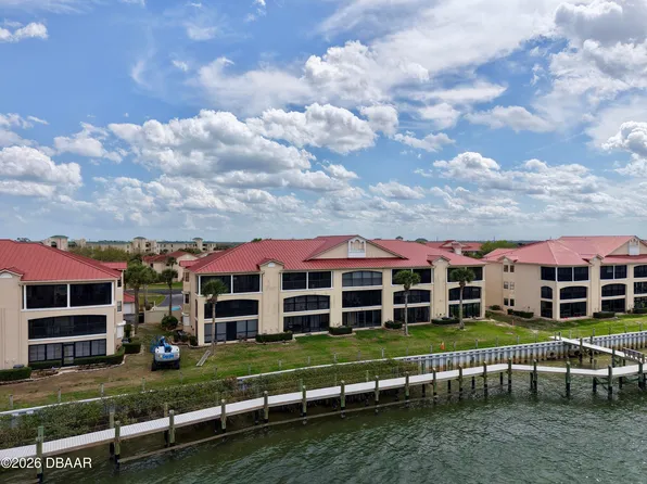 442 Bouchelle Dr APT 305, New Smyrna Beach, FL 32169