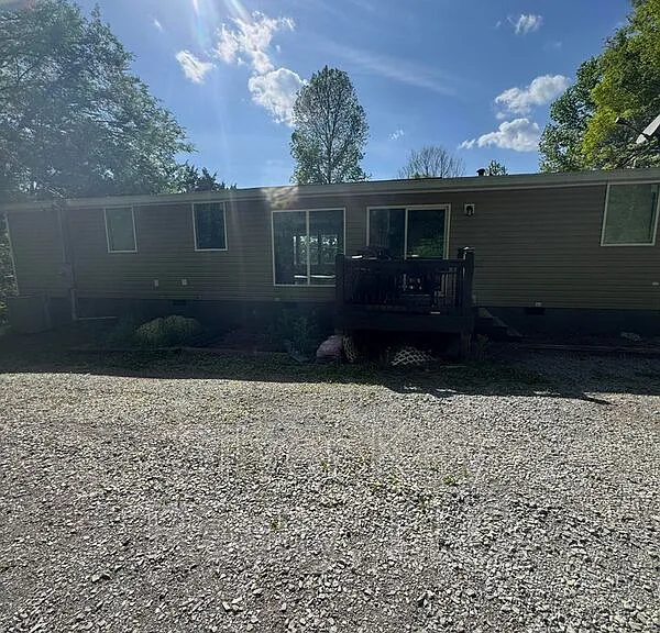 758 County Road 319 — Photo 3