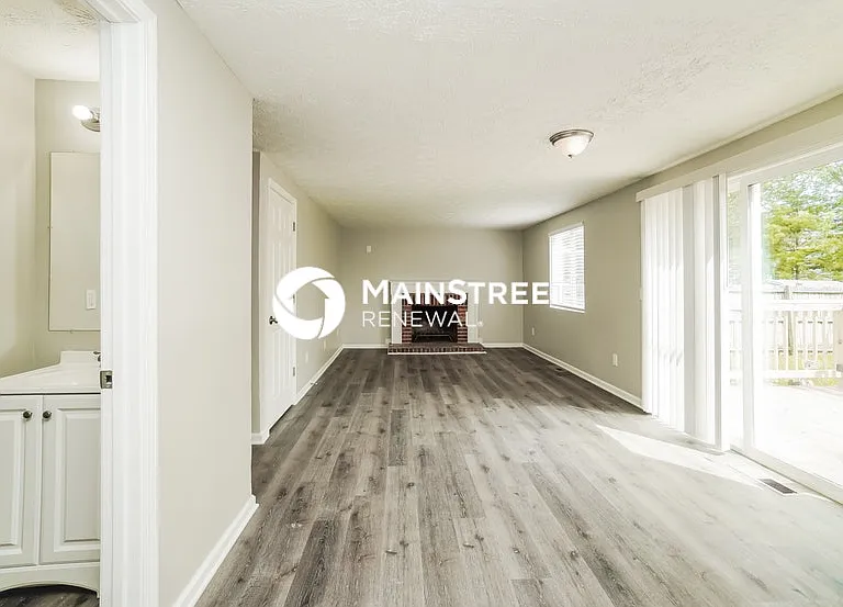 696 Maclam Dr — Photo 11
