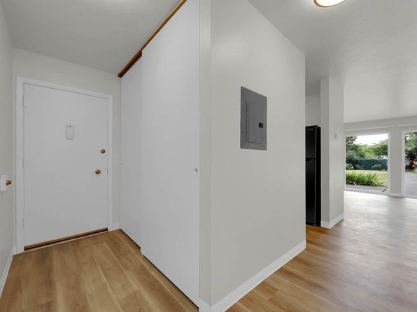 2760 Willamette St | 2760 Willamette St, Eugene, OR