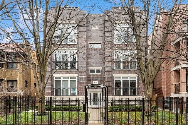 1st image of 4728 N Malden St APT 1S