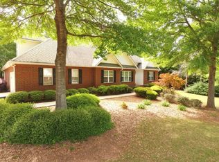 201 Arthur Dr, McDonough, GA 30252