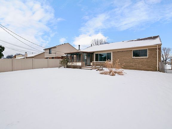 3rd image of 11415 Brougham Dr