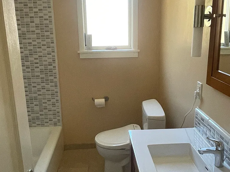 168 Santa Clara Ave — Photo 11