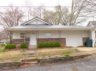 335 N High St, Puxico, MO 63960