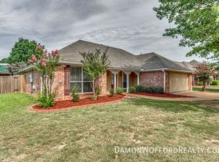 115 Southwood Dr, Canton, MS 39046