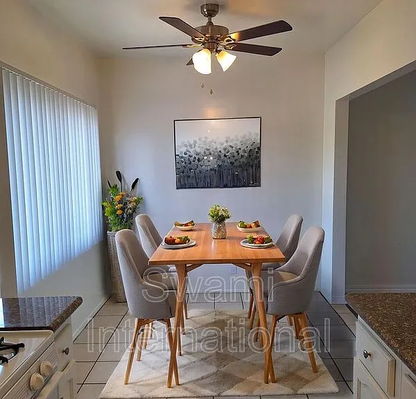 532 W Olive St #17 — Photo 3