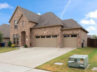308 Thompson Dr, Van Alstyne, TX 75495