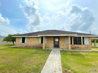 723 W 11th St, Larose, LA 70373