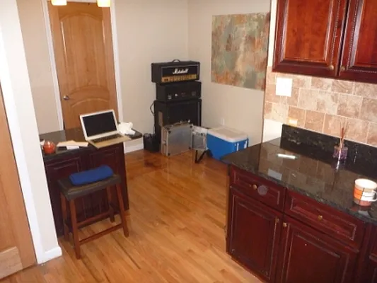 Rented by Garfield Realty  | media 9