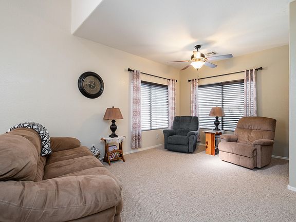 3rd image of 13442 W Crocus Dr