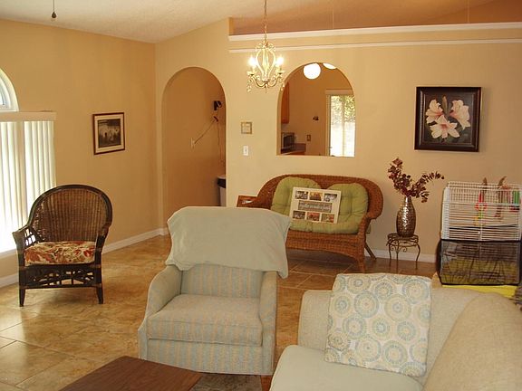 To Eat In Kitchen & Enclosed Porch