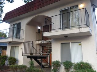 2415 25th St APT 2, Sacramento, CA 95818