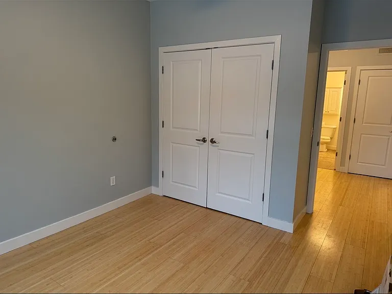 410 Farrell St #105 — Photo 14