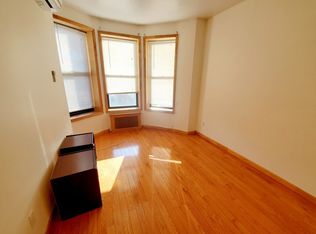 457 62nd St #2F, Brooklyn, NY 11220