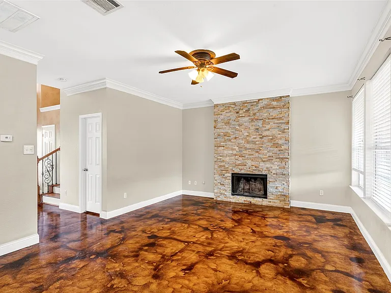 811 Kipling Dr — Photo 15