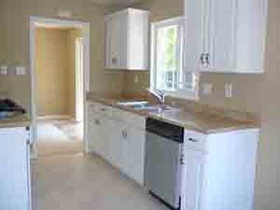5th image of 6613 N Vicksburg Pl