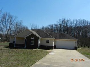 785 Burrowtown Rd, Mason, TN 38049