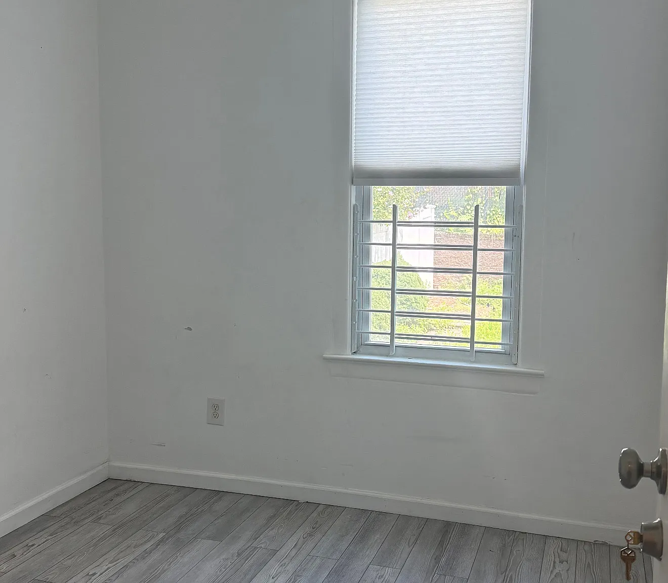 2 bed, $2,100 — Photo 3