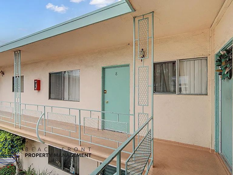 900 N Wilmington Blvd — Photo 12