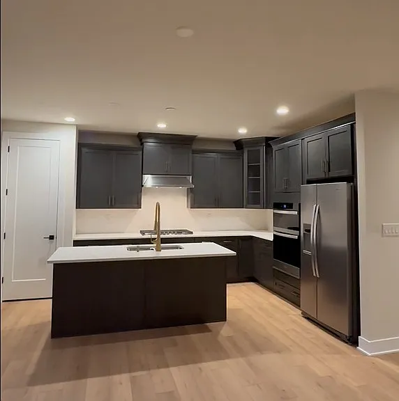 544 Anfield Rd #81 — Photo 1