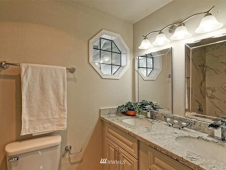 18430 20th Dr SE — Photo 13