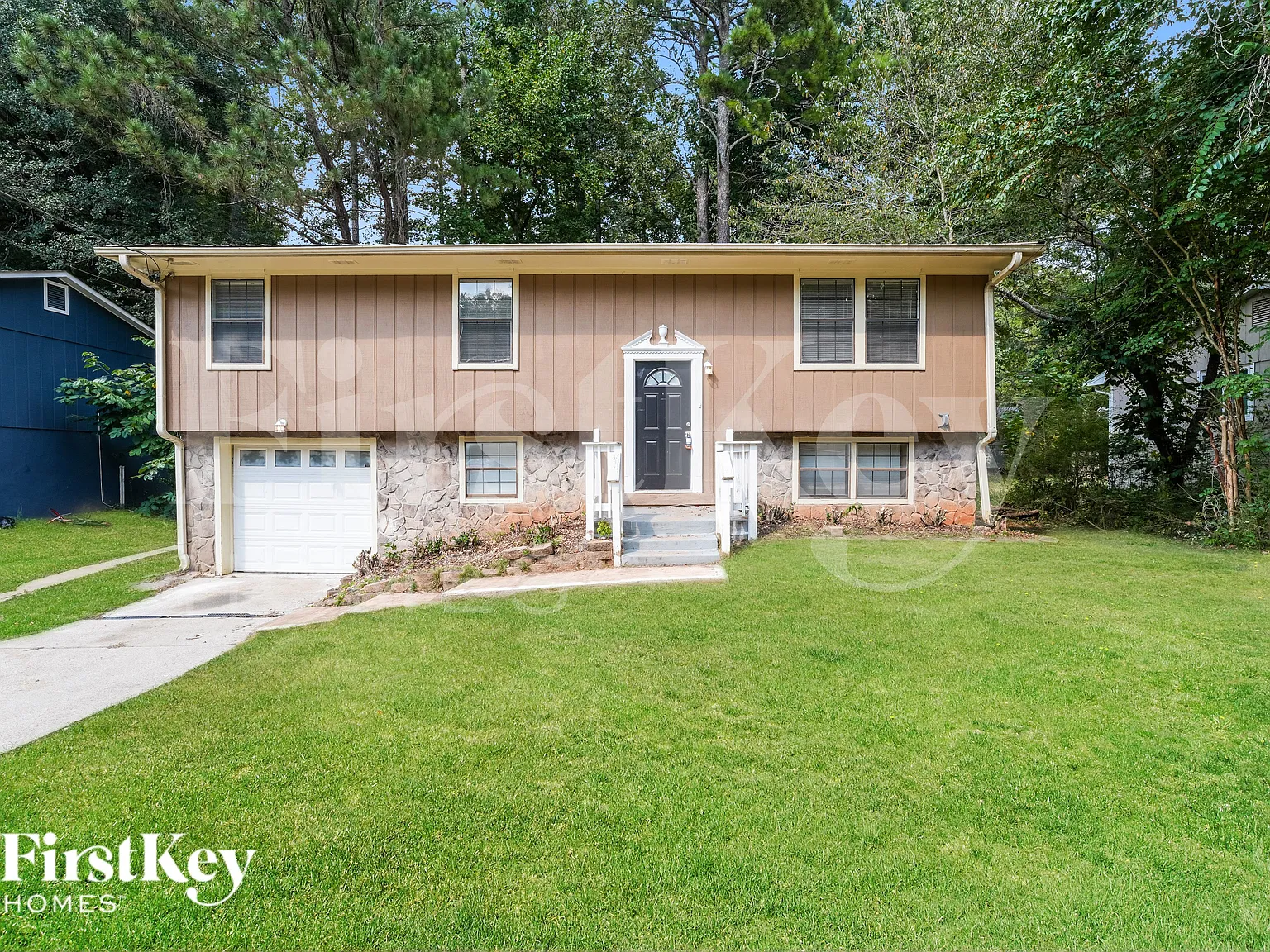 4 bed, 3.0 bath, 1899 sqft, $1,770 — Photo 1