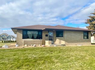 425 Swift Ave, Oglesby, IL 61348