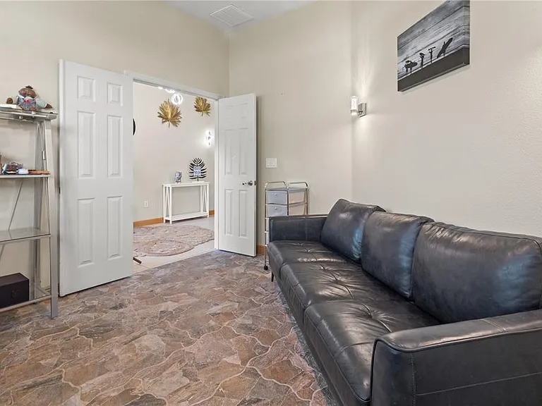 10206 Shooting Star Ct — Photo 6
