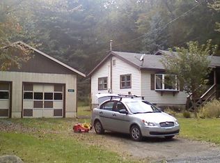 8766 Sherwood Dr, Kunkletown, PA 18058