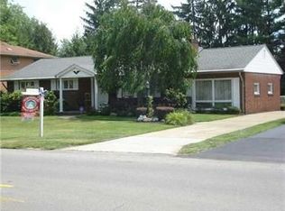 1820 Highland Rd, Hermitage, PA 16148