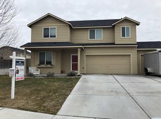 6215 Beacon Rock Ln, Pasco, WA