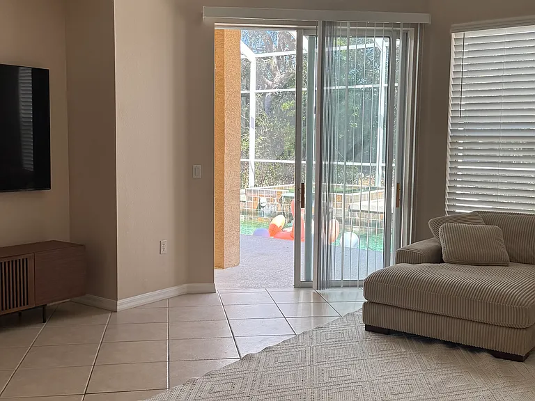 8227 Planters Knoll Ter — Photo 12