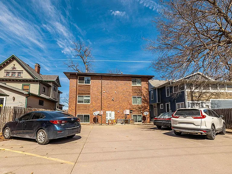 1519 A St #7 — Photo 18
