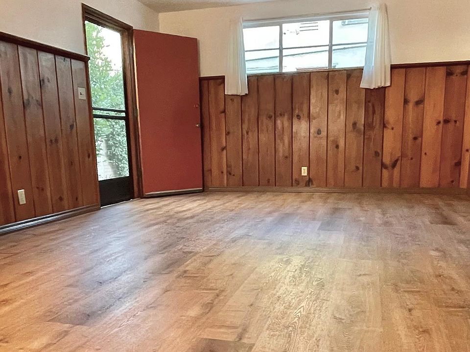1st image of 10543 Ayres Ave