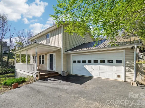 153 Hudson St, Asheville, NC 28806