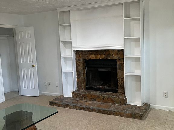 5th image of 645 Hunting Creek Ln SE #645