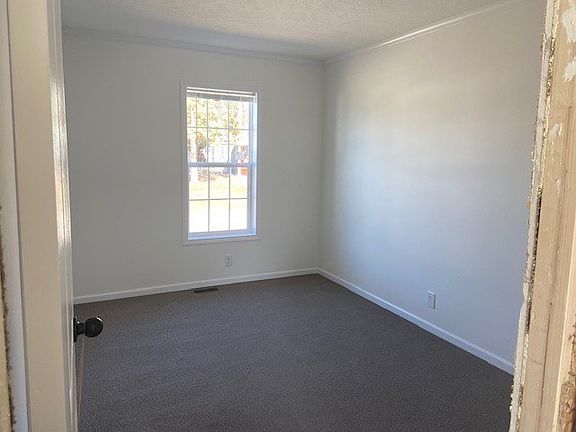 4th image of 5075 Presidential Ln #316